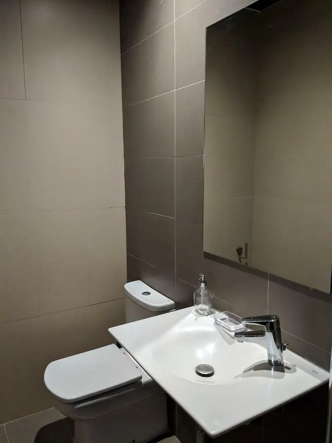 Apartament Apartamentos Arc Felix Saenz 2 4 Malaga