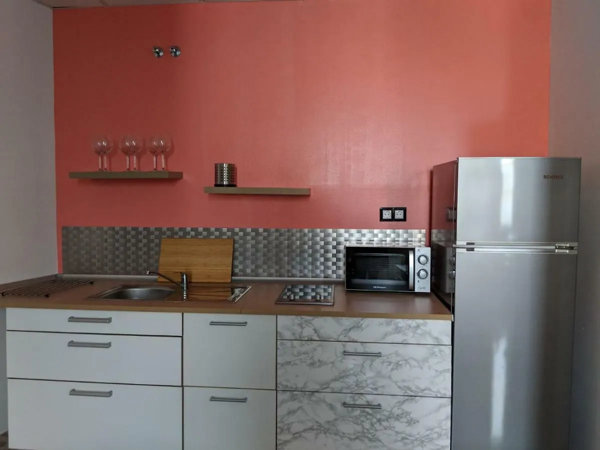 Apartamentos Arc Felix Saenz 2 4 Малага